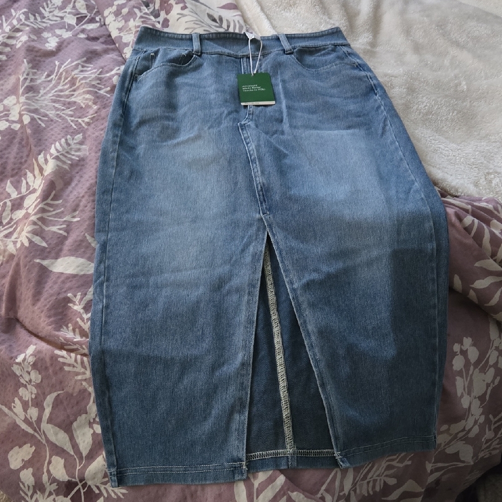 HALARA Light Blue Denim Midi Skirt